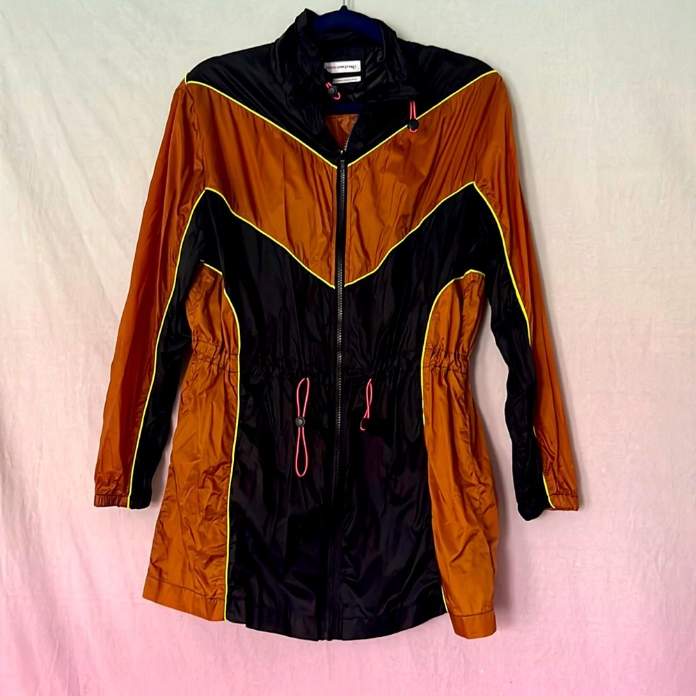 Light wind breaker jacket